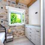 Lea&robi Villa